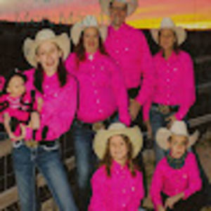 Meet your Posher, Latisha